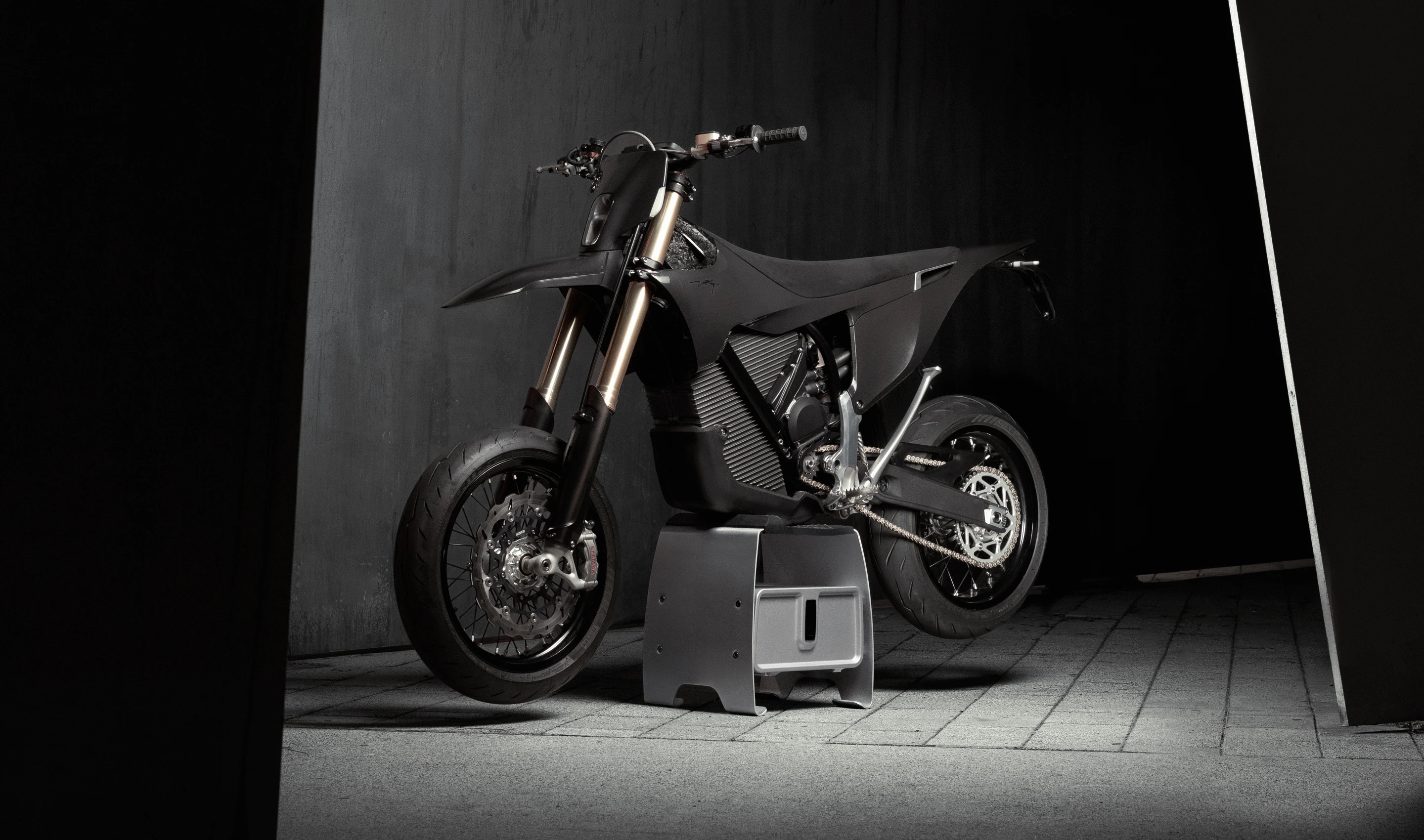Moto Invest